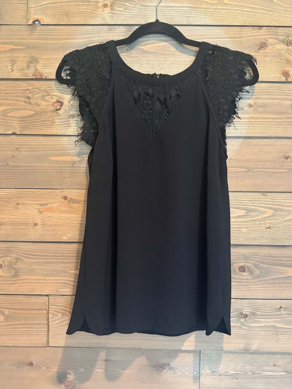 Brixon Ivy Black Sleeveless Blouse with Lace Detail Small